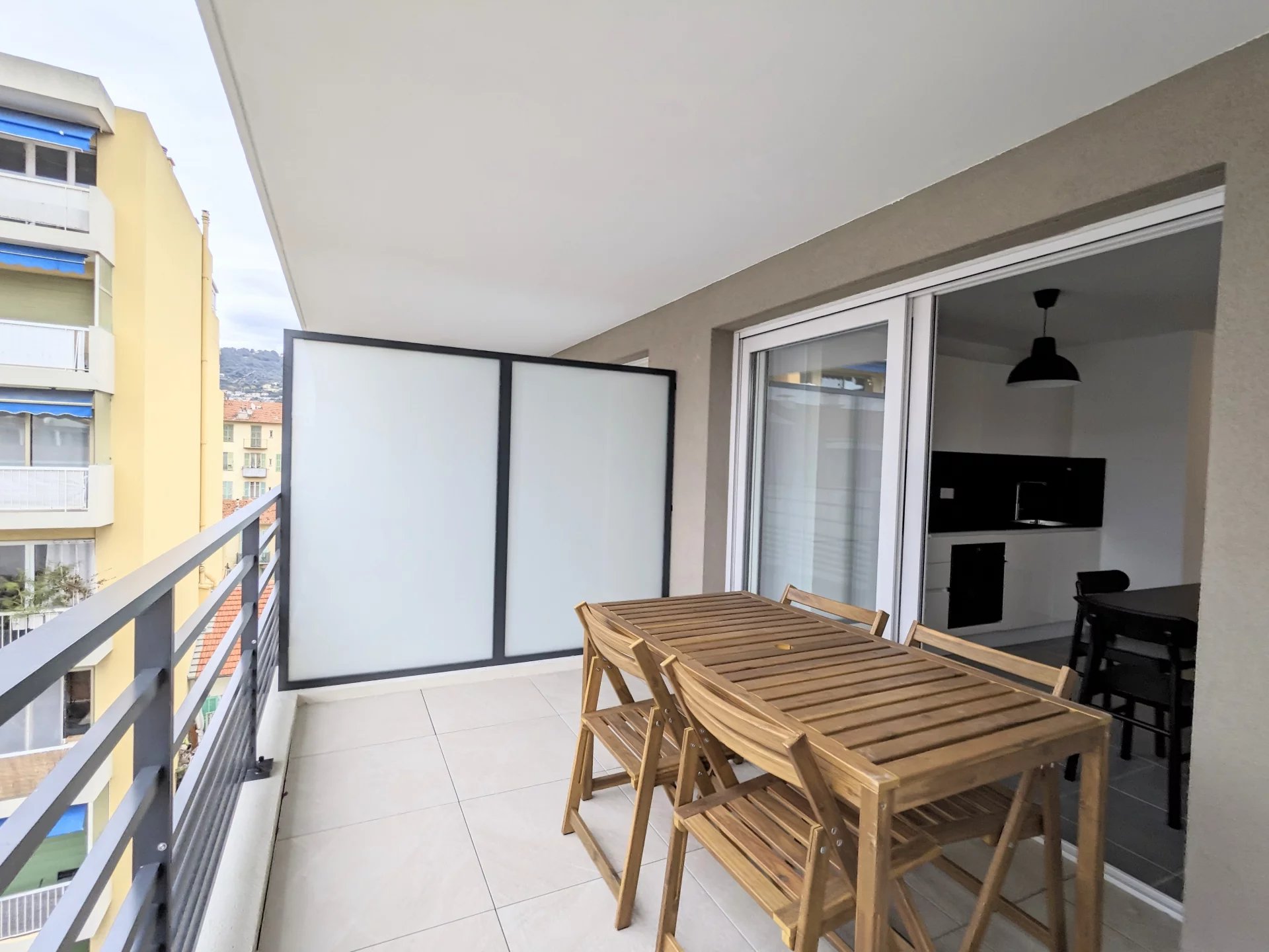 Appartement 3 pièces à vendre - Nice - Riquier - photo 2