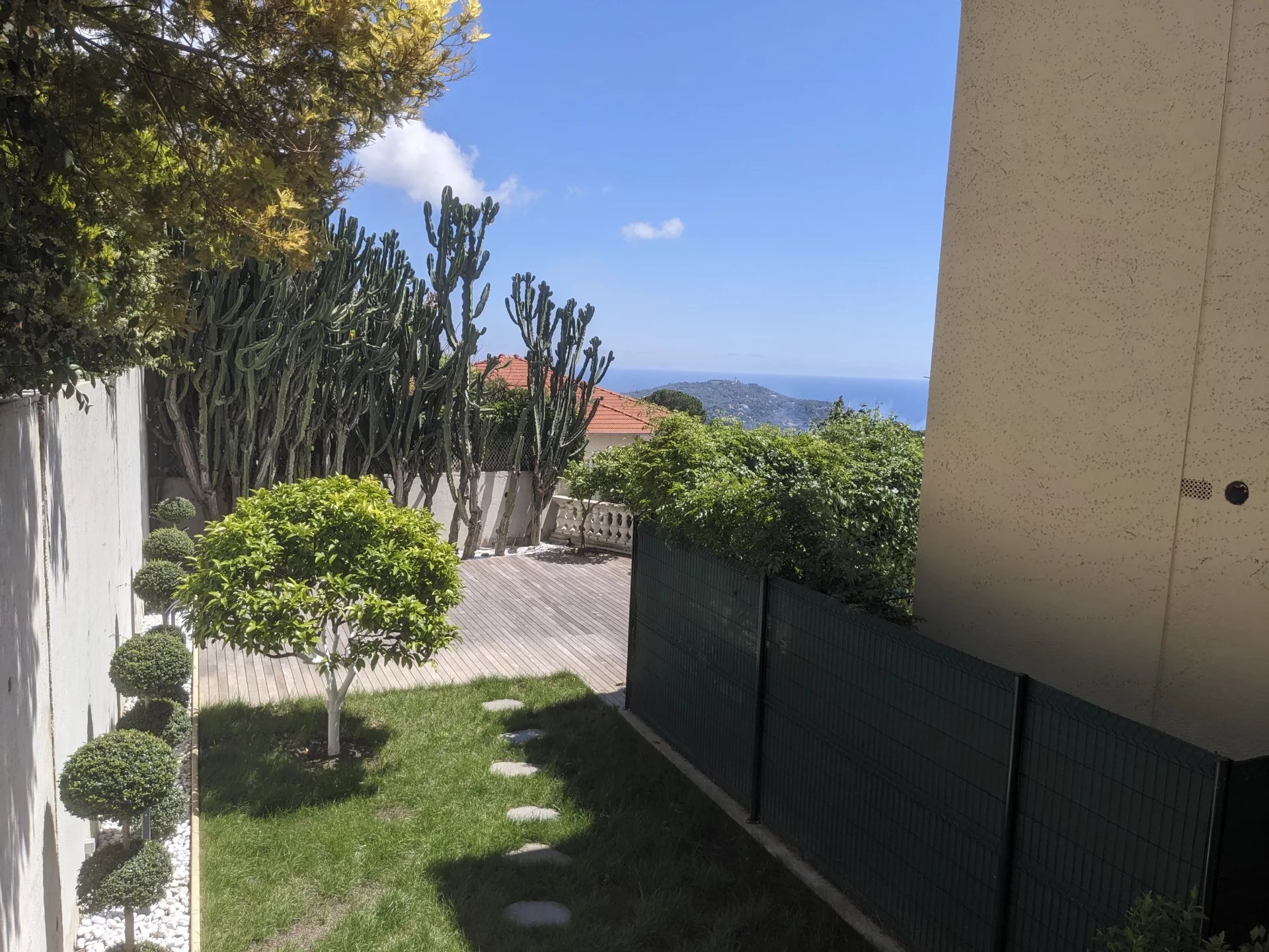 Appartement 3 pièces à vendre - Villefranche-sur-Mer - photo 2