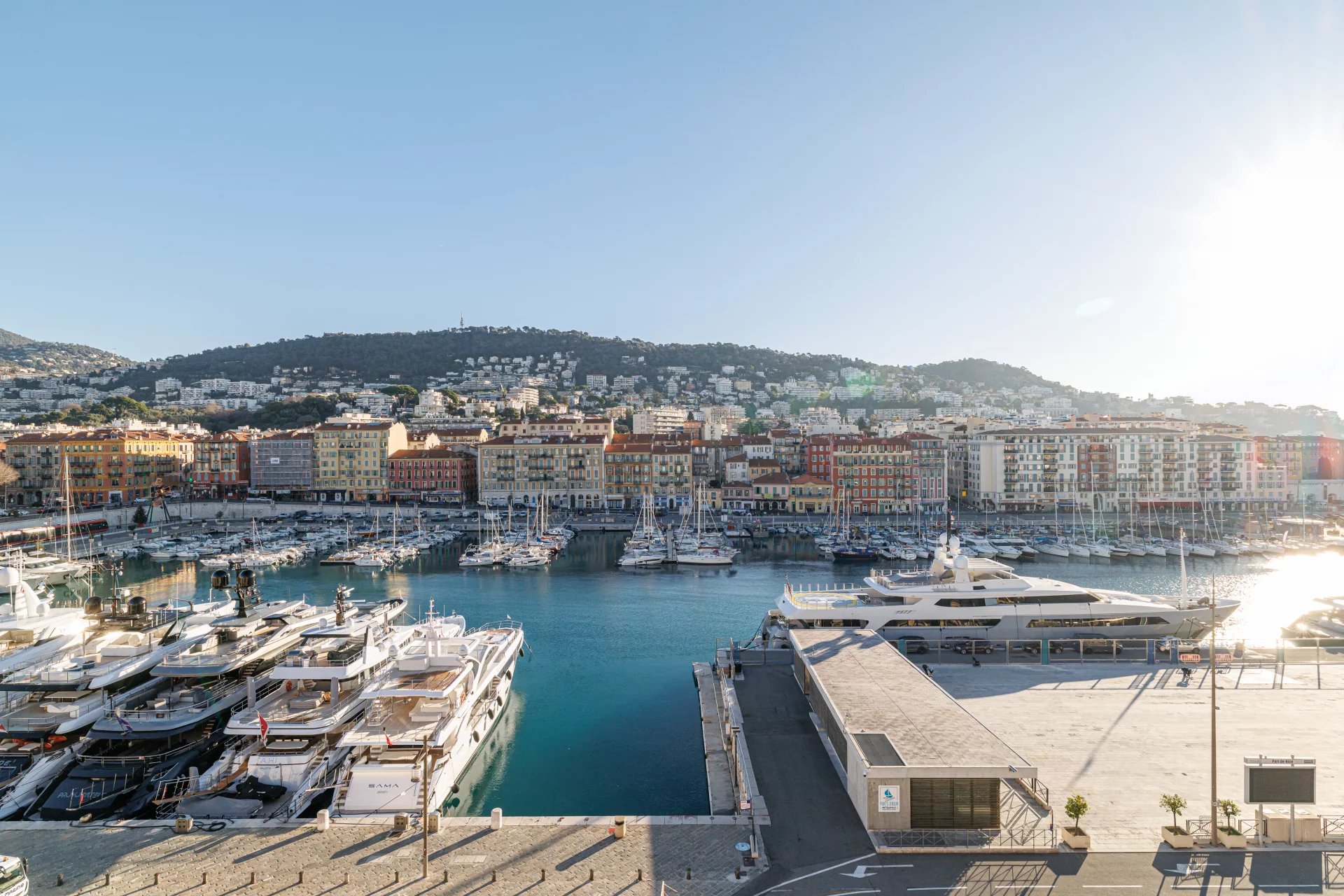 Appartement 3 pièces à vendre - Nice - Le Port - photo 3