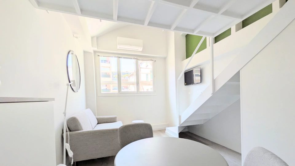 Vente Appartement 1 pièces Nice – Centre ville