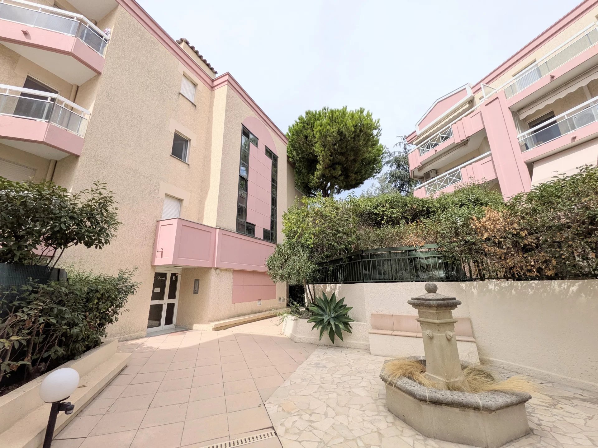 Appartement 2 pièces à louer - Nice - Cimiez