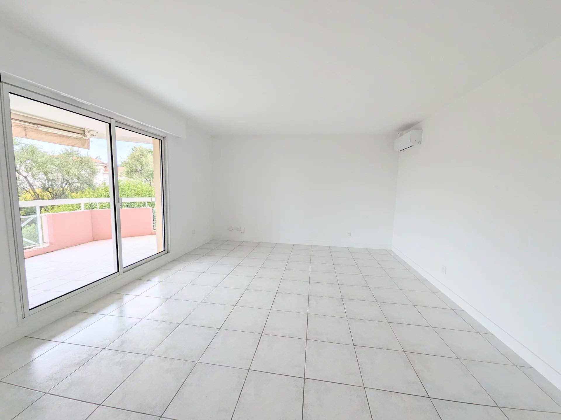 Appartement 2 pièces à louer - Nice - Cimiez - photo 3