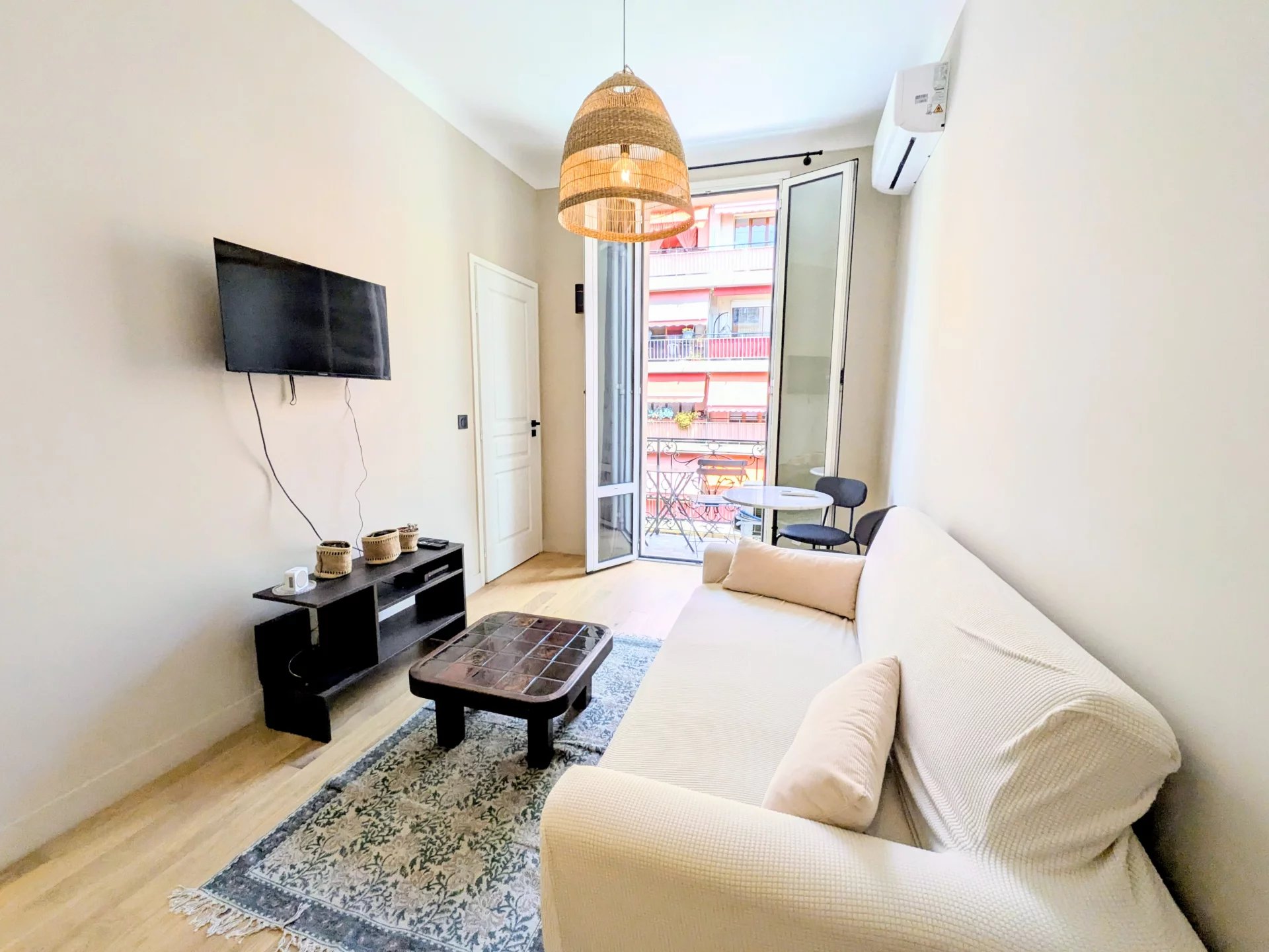 Location saisonnière Appartement 2 pièces - Nice - Riquier - photo 2