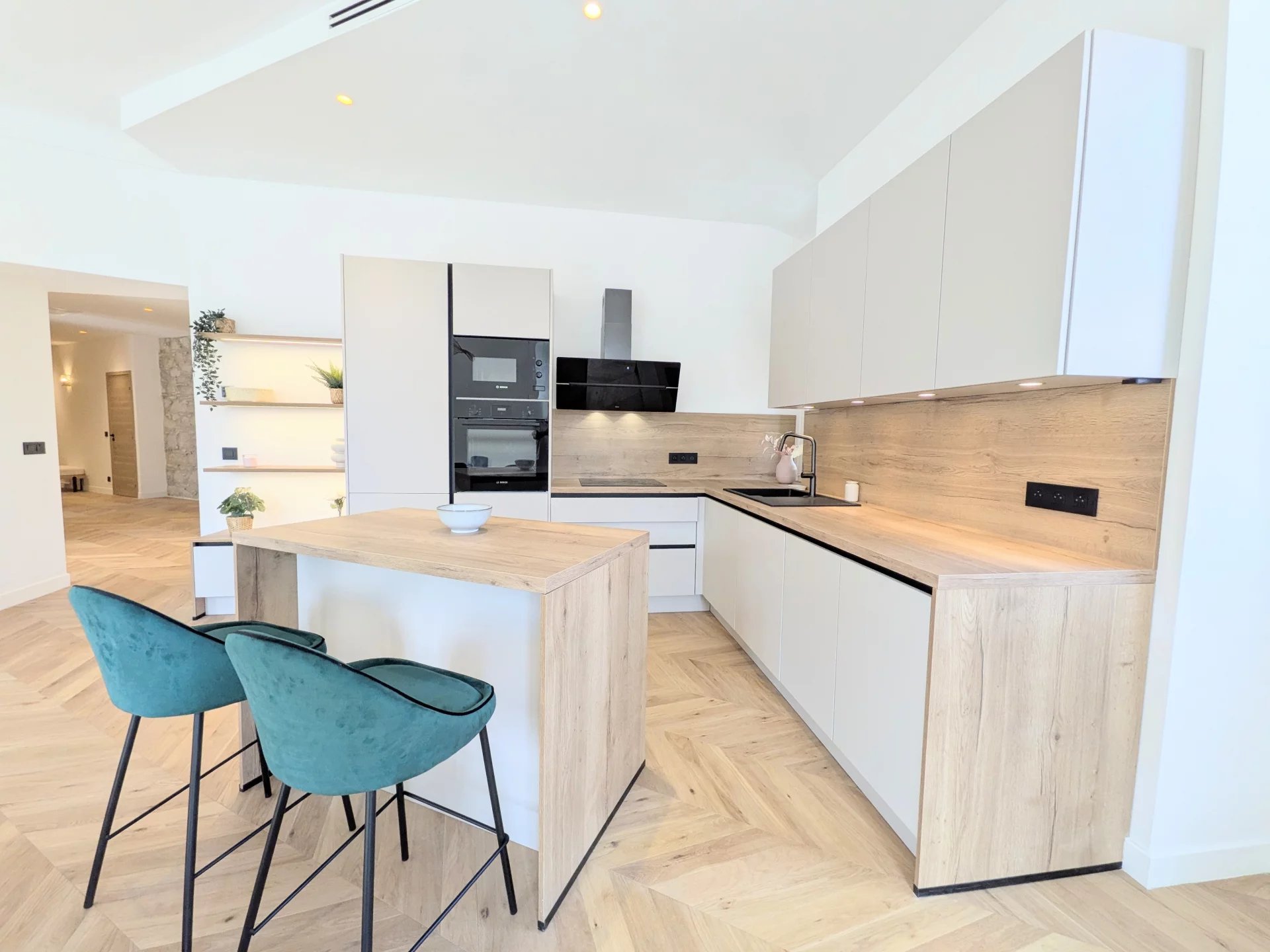 Appartement 6 pièces à vendre - Nice - Le Port - photo 3